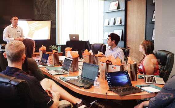 easy syncronization big